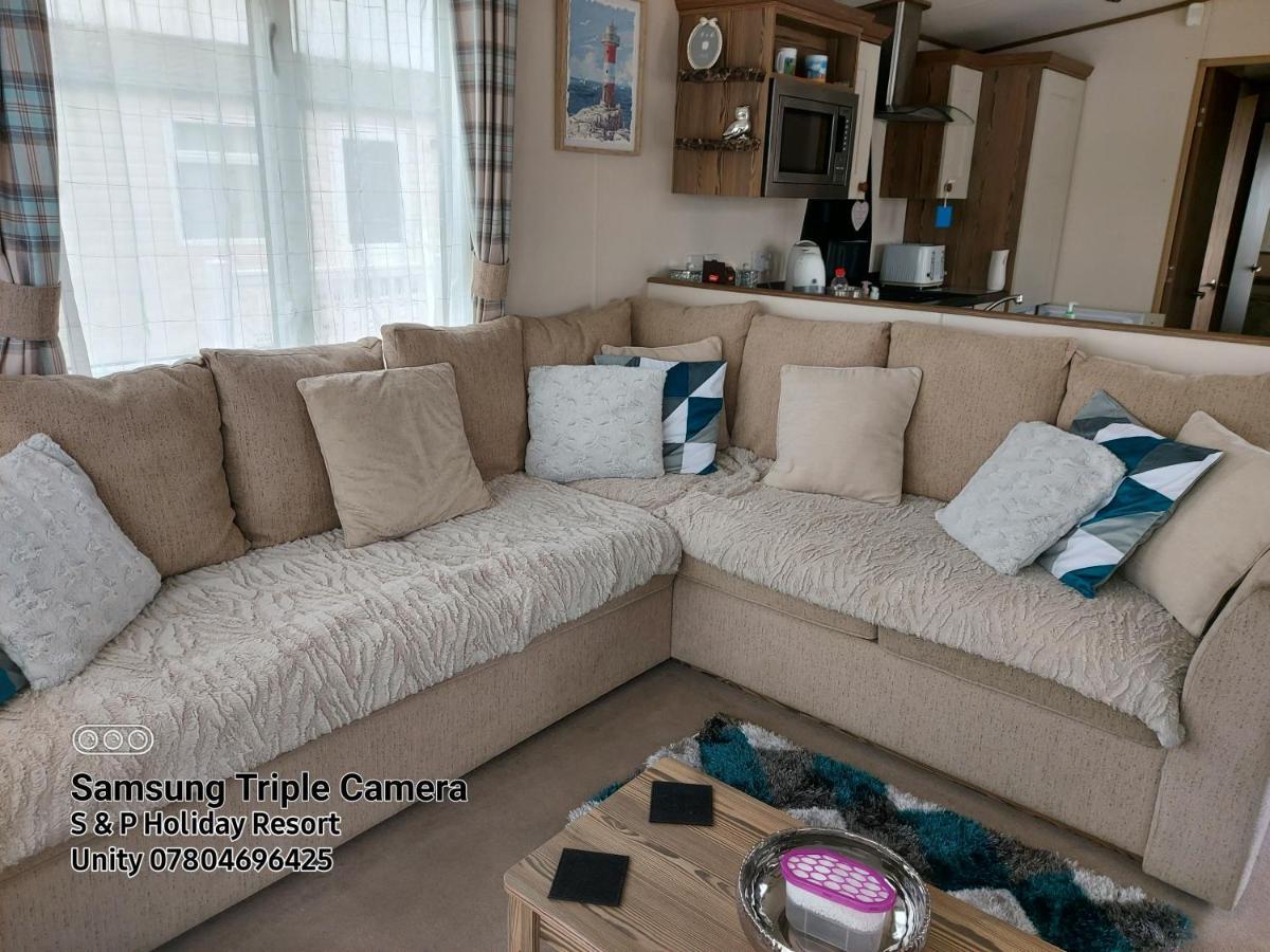 149 Holiday Resort Unity 3 Bedroom Passes Included Брен Экстерьер фото